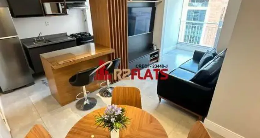 Flat com 2 quartos para alugar na Rua Martiniano de Carvalho, 473, Bela Vista, São Paulo