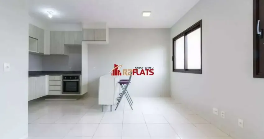 Flat com ótimo preço no bairro Consolação. Confira!