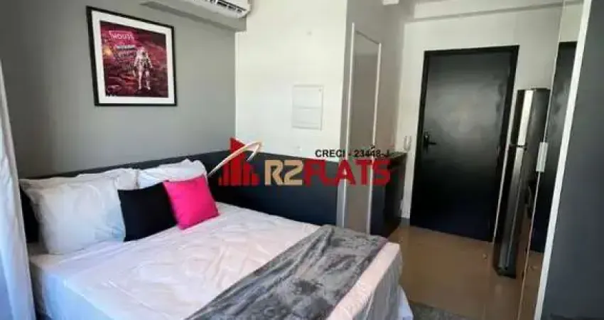Flat com 1 quarto à venda na Rua Oscar Freire, 1375, Pinheiros, São Paulo