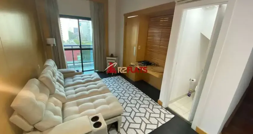 Flat com 1 quarto para alugar na Avenida Ibijaú, 355, Moema, São Paulo