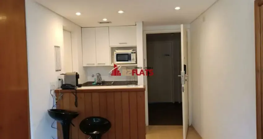 Flat com 1 quarto para alugar na Avenida Ibijaú, 364, Moema, São Paulo