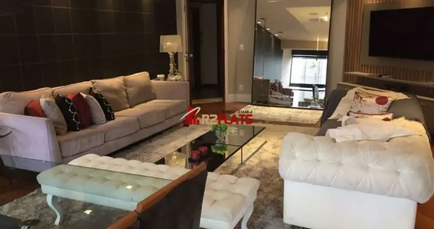 Flat com 3 quartos para alugar na Avenida Jandira, 185, Moema, São Paulo