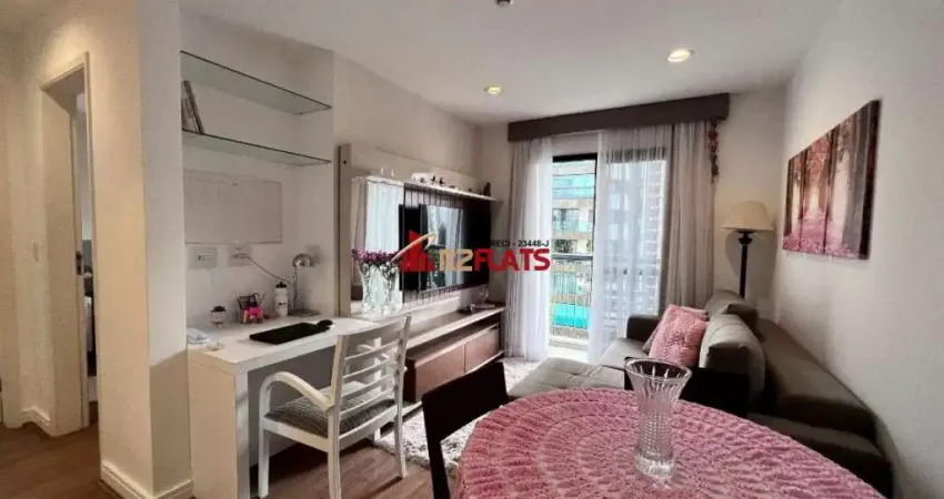 Flat com 1 quarto para alugar na Avenida Lavandisca, 365, Moema, São Paulo