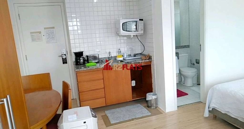 Flat com 1 quarto para alugar na Avenida Rouxinol, 55, Moema, São Paulo
