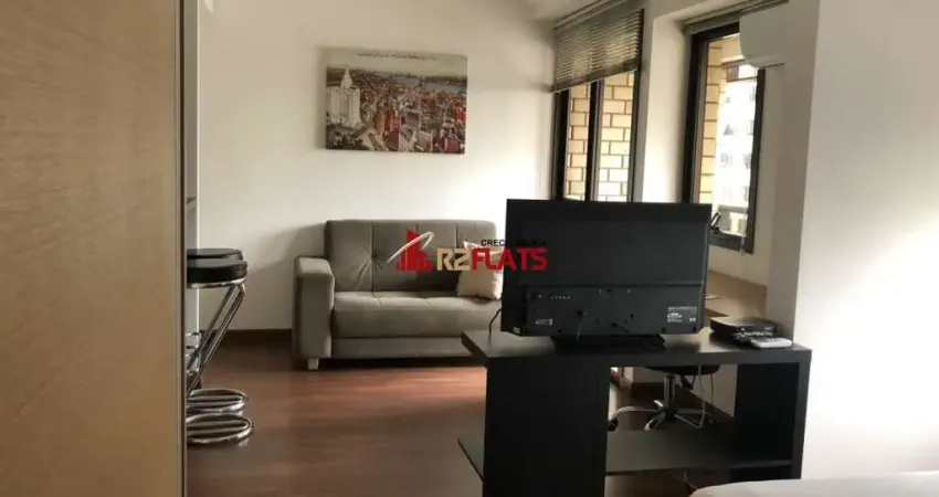 Flat com 1 quarto para alugar na Avenida Ibijaú, 364, Moema, São Paulo