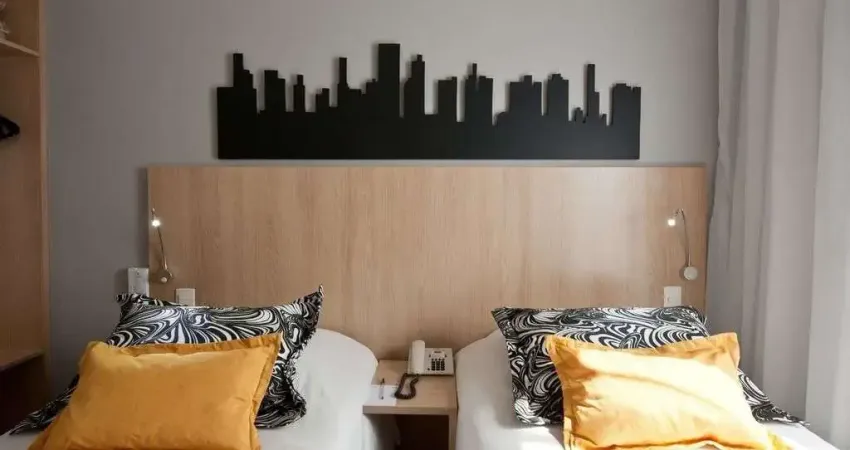 Flat com 1 quarto para alugar na Rua Capote Valente, 500, Pinheiros, São Paulo