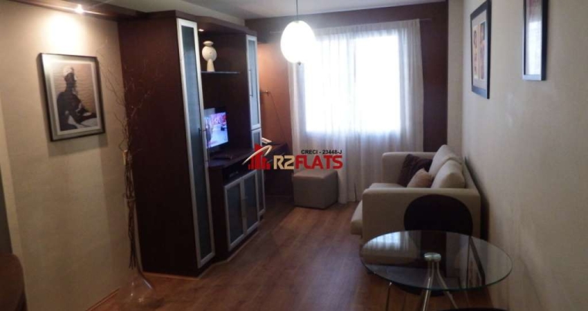 Flat com 2 quartos para alugar na Avenida Jamaris, 100, Moema, São Paulo