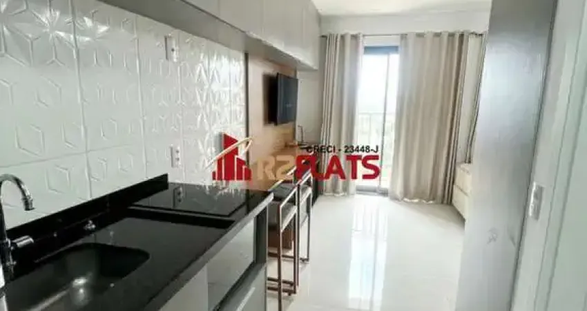 Flat com 1 quarto para alugar na Avenida das Carinas, 301, Indianópolis, São Paulo