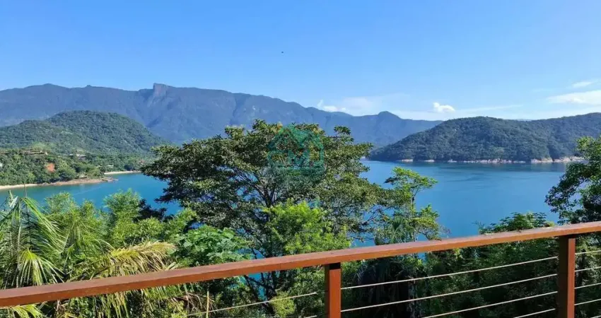 Casa para Venda em Ubatuba, Praia Vermelha do Sul, 3 dormitórios, 1 suíte, 2 banheiros, 2 vagas