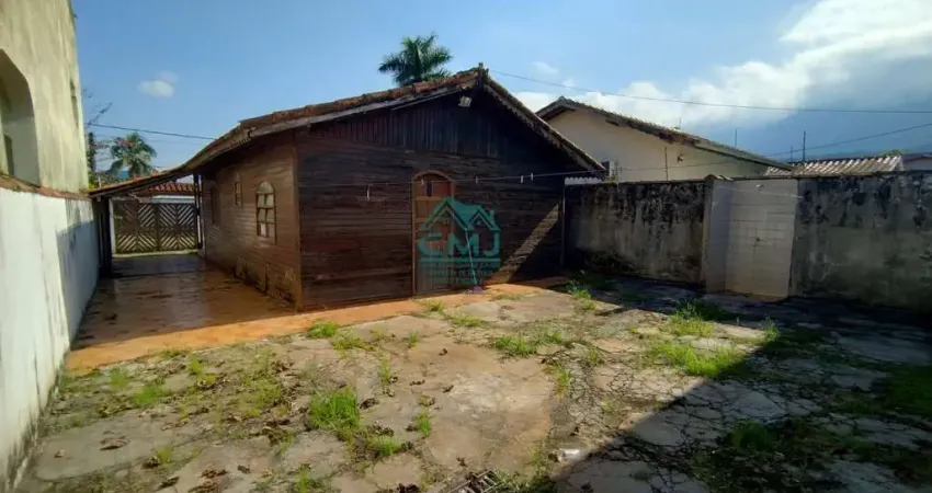 Casa para Venda em Caraguatatuba, Massaguaçu, 3 dormitórios, 2 banheiros, 4 vagas