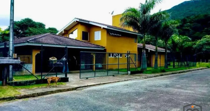 Casa em Condomínio para Venda em Atibaia, Vila Giglio, 4 dormitórios, 1 suíte, 5 banheiros, 3 vagas
