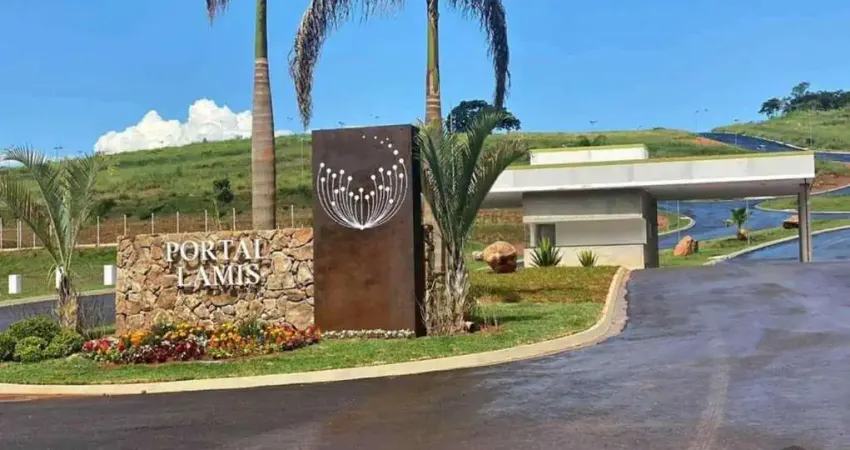 Terreno em Condomínio para Venda em Atibaia, Condomínio Portal Lamis