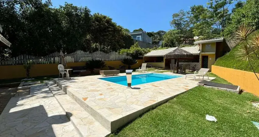 Casa em Condomínio para Venda em Atibaia, Condomínio Portal dos Nobres, 3 dormitórios, 3 suítes, 4 banheiros, 6 vagas
