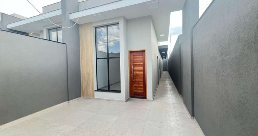 Casa para Venda em Atibaia, Jardim Alvinópolis, 3 dormitórios, 1 suíte, 2 banheiros, 2 vagas