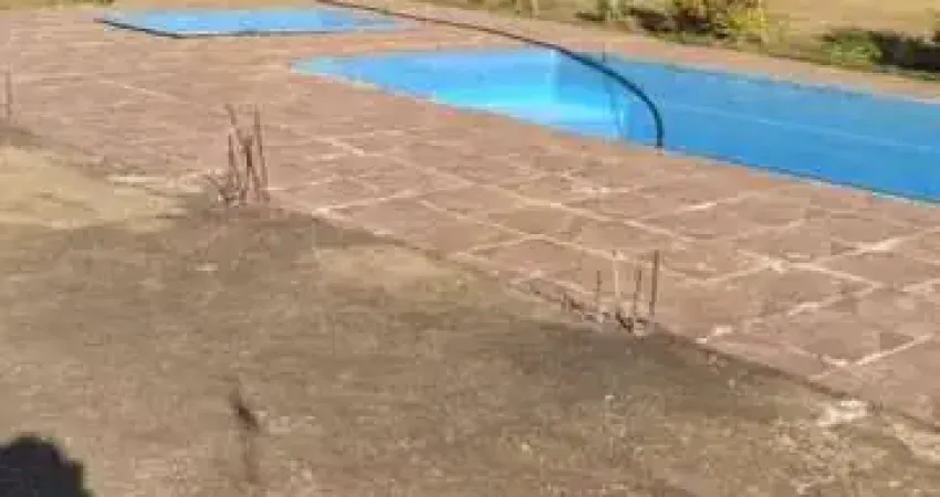 Chácara para Venda em Atibaia, Santa Maria do Laranjal, 3 dormitórios, 1 suíte, 2 banheiros