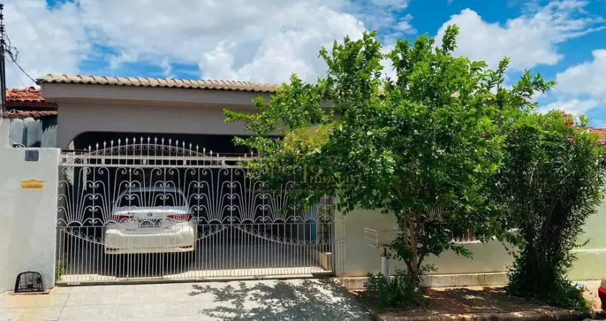 Casa à venda no bairro CPA 4