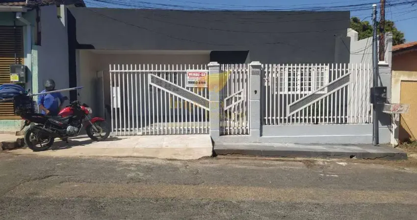 Casa com 3 quartos à venda na Avenida Professora Edna Maria de Albuquerque Affi, 858, Jardim Imperial, Cuiabá