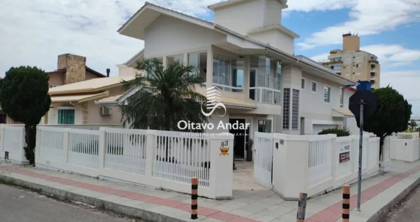 Casa 4 Quartos com Piscina - Passa Vinte