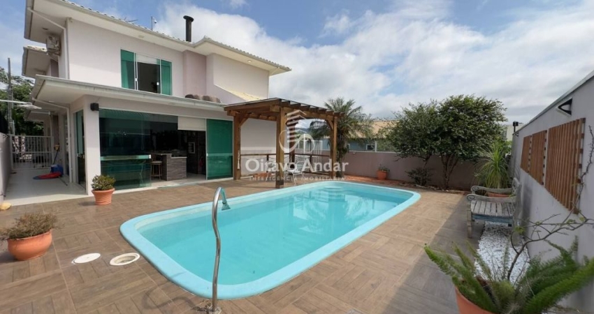 Casa com 5 quartos à venda na Rua Getúlio Vargas, 10, Centro, Biguaçu