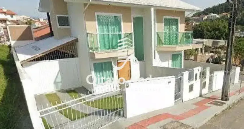 Casa com 2 quartos à venda na Servidão Laise Nilza de Souza, 10, Forquilhas, São José
