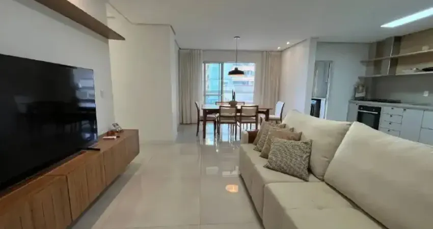 Apartamento a venda Floresta em São José, Santa Catarina.