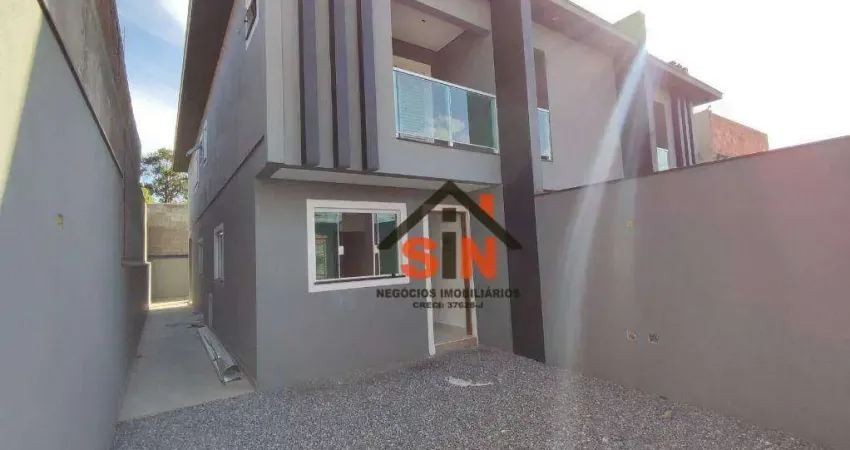 Sobrado com 3 dormitórios à venda, 105 m² por R$ 630.000,00 - Vila Itaquá Mirim - Itaquaquecetuba/SP