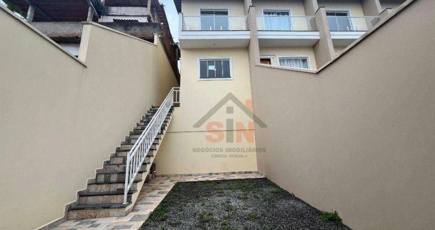 Sobrado com 2 dormitórios à venda, 72 m² por R$ 450.000,00 - Parque Residencial Scaffid II - Itaquaquecetuba/SP