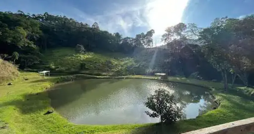 Sítio com 5 dormitórios à venda, 82480 m² por R$ 1.000.000,00 - Pedra Branca - Santa Isabel/SP