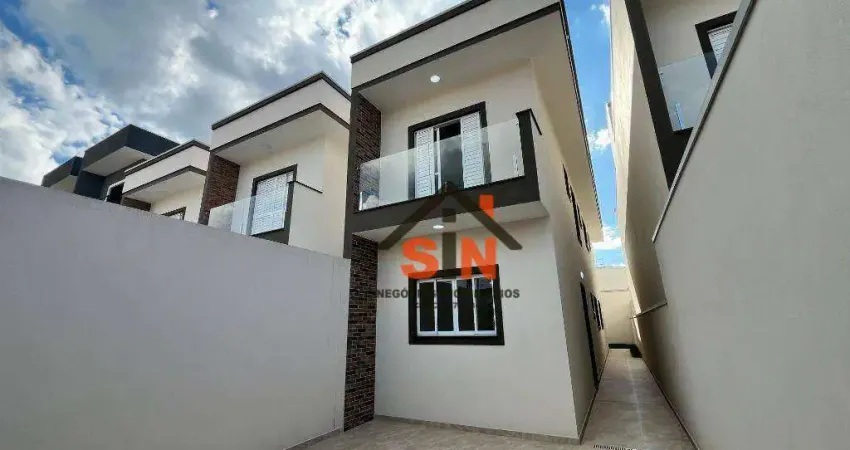Sobrado com 3 dormitórios à venda, 114 m² por R$ 860.000,00 - Center Ville - Arujá/SP