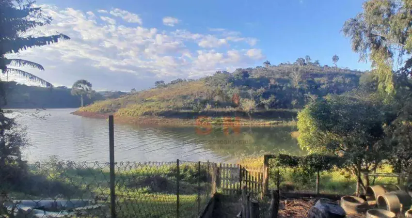 Casa Pé na Água - Condomínio - Igaratá - 1.100 metros terreno