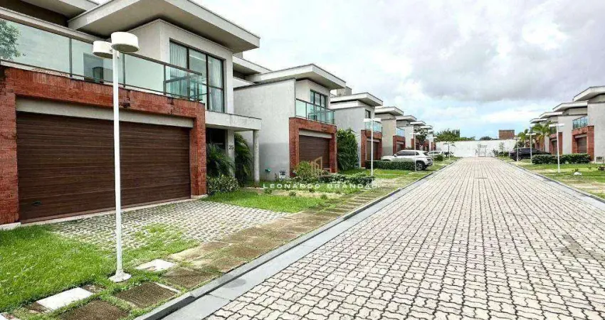 Casa duplex em condomínio de luxo no eusébio; 3 suítes, 4 vagas e lazer completo.