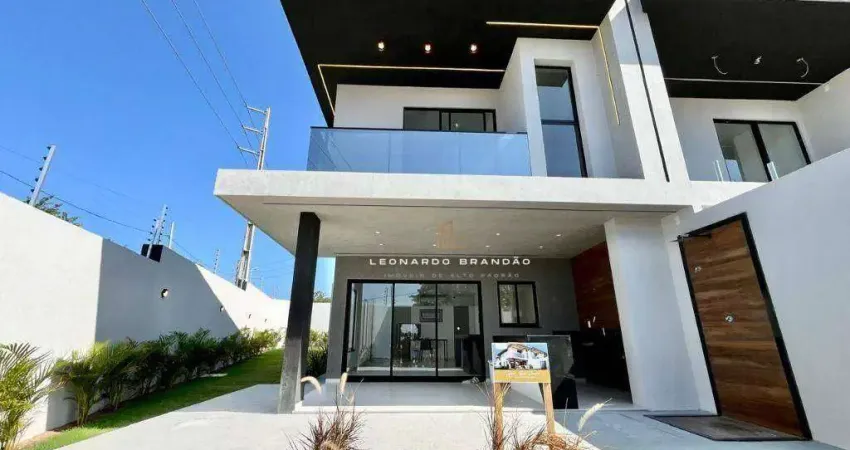 Casa com 4 dormitórios à venda, 158 m² por R$ 649.000 - Precabura - Eusébio/CE