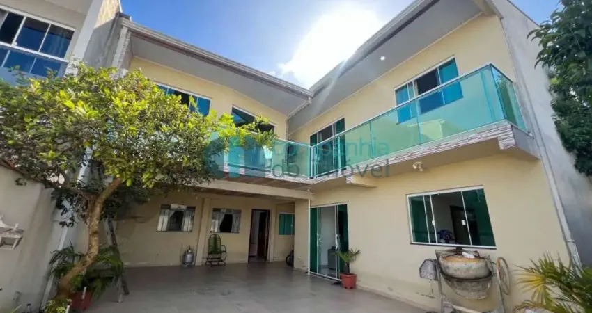 Casa com 4 quartos à venda na Lais Pereti, 410, Ipê, São José dos Pinhais
