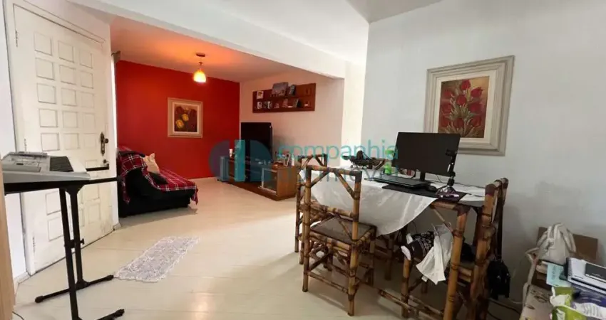 Casa em condomínio fechado com 3 quartos à venda na Rua Sebastião Alves Ferreira, 1254, Bairro Alto, Curitiba