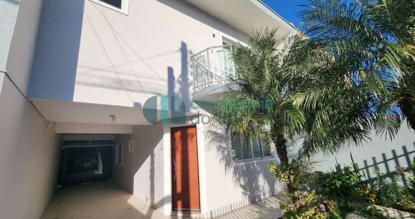 Casa com 3 quartos à venda na Castorino Augusto Rodrigues, 221, Cajuru, Curitiba