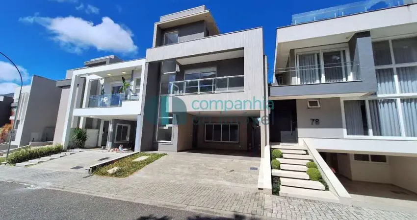Casa em condomínio fechado com 4 quartos à venda na Rua Maria Luiza Bazzani Natal, 381, Uberaba, Curitiba
