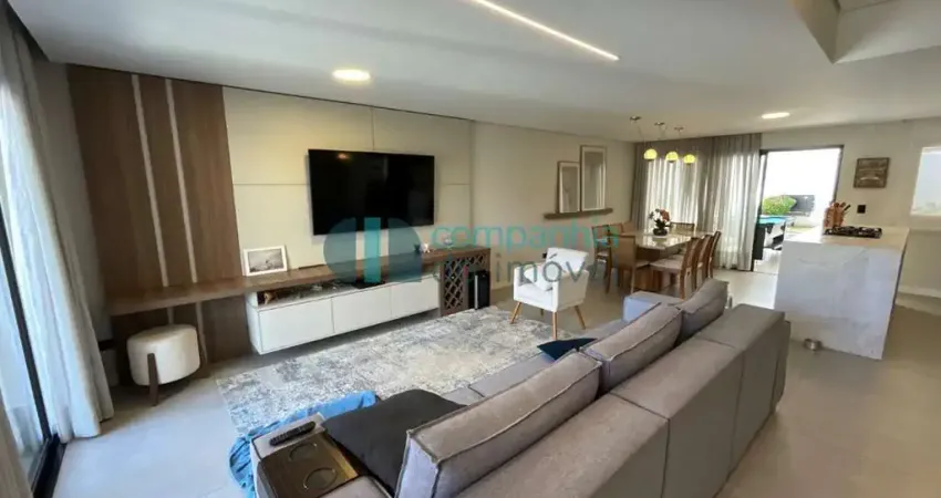 Casa com 3 quartos à venda na Paulo Jacomel, 54, Uberaba, Curitiba