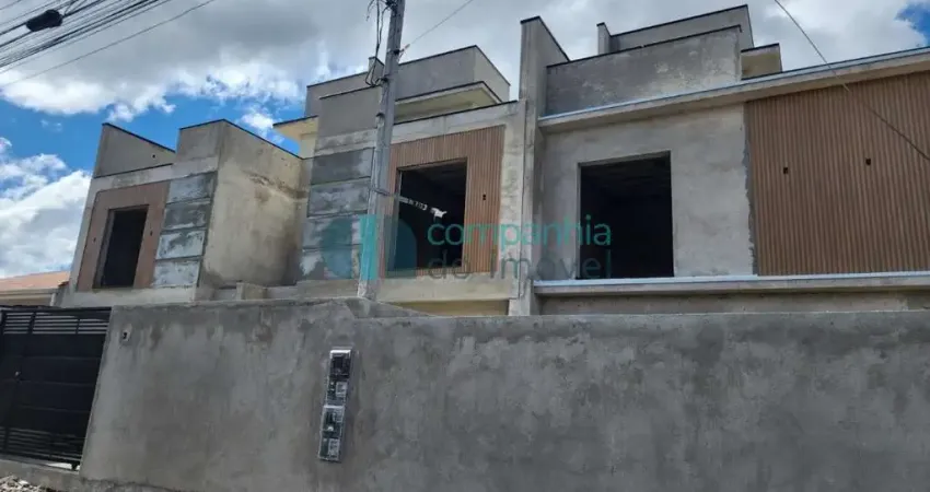 Casa com 3 quartos à venda na Rua Luiz Amora, 688, Capão Raso, Curitiba