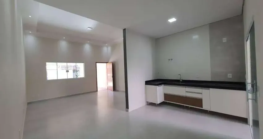 Casa com 3 dormitórios à venda, 115 m² por R$ 650.000 - Vila Castelo Branco - Indaiatuba/SP