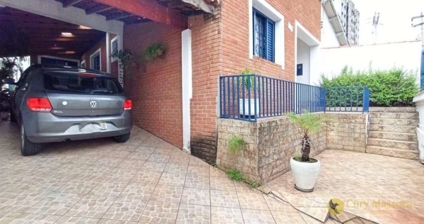 Residencial ou Comercial! Belíssima casa com 3 dormitórios e localização privilegiada, à venda por R$490.000 - Centro - Itu/SP
