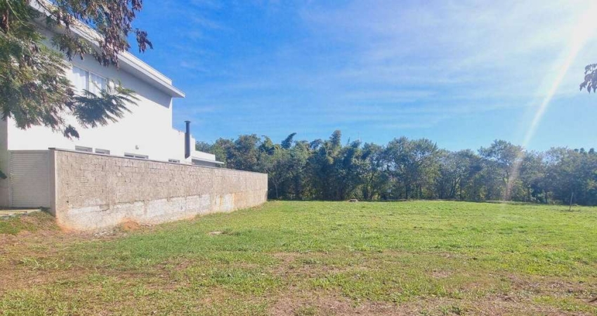 Majestoso terreno a venda no condomínio UNA, com fundo para área de preservação e localizado em uma das principais alamedas privativas.