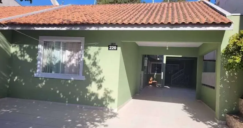 Casa para venda tem 140 metros quadrados com 3 quartos em Águas Belas - São José dos Pinhais - PR