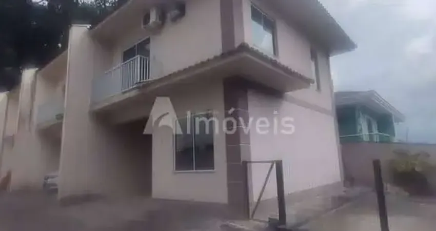 Casa com 2 quartos à venda na Rua dos Ipês, 518, Boa Vista, Joinville