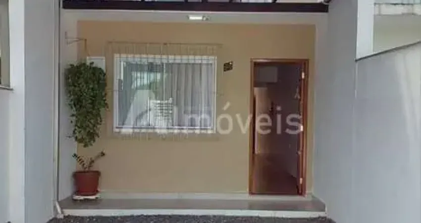 Casa com 2 quartos à venda na Rua Alfredo Ernesto Schneider, 66, Nova Brasília, Joinville