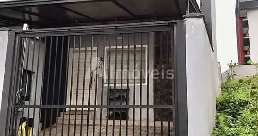 Casa com 2 quartos à venda na Rua Rudolfo Schmalz, 266, Glória, Joinville