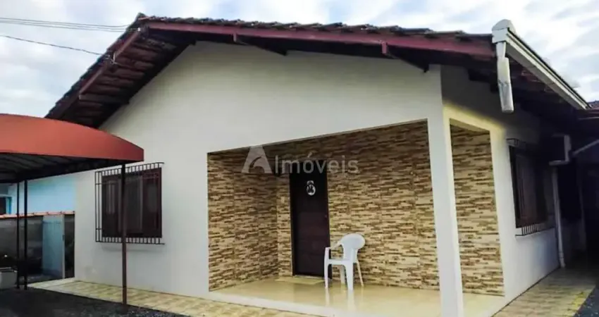 Casa com 3 quartos à venda na Rua Apucarana, 197, Comasa, Joinville