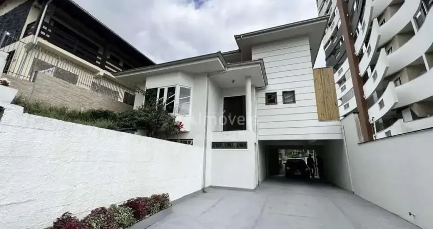 Oportunidade comercial no anita com 15 vagas e estrutura completa