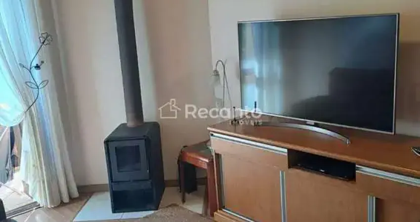 Apartamento com 2 quartos à venda na Rua Ermelinda Babacovi, 261, Bavaria, Gramado