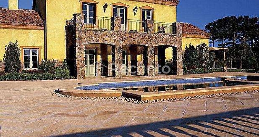 CASA COM 4 DORMITÓRIOS À VENDA - RESERVA DA SERRA - CANELA/RS