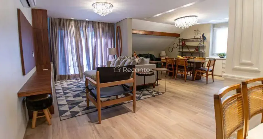 Cobertura à venda na Avenida Borges de Medeiros, 4901, Floresta, Gramado